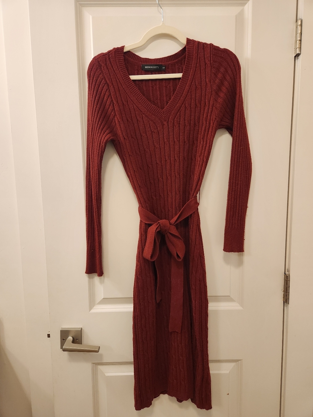 Cable-Knit V-Neck Long Sleeve Belted Midi Dress